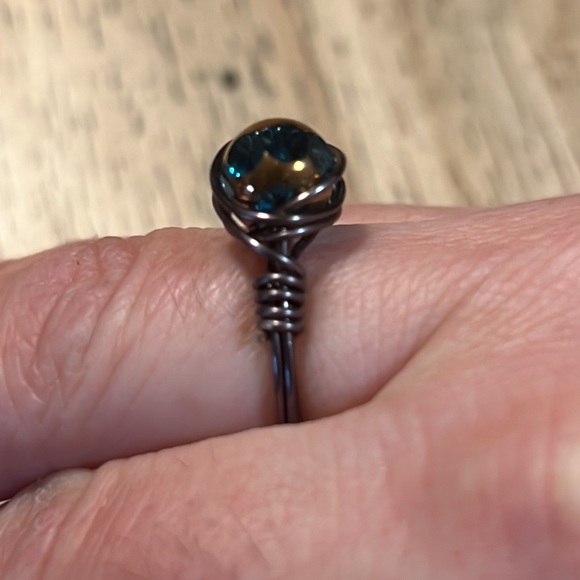 Handmade Brown Wire Ring Size 8 - Picture 4 of 5